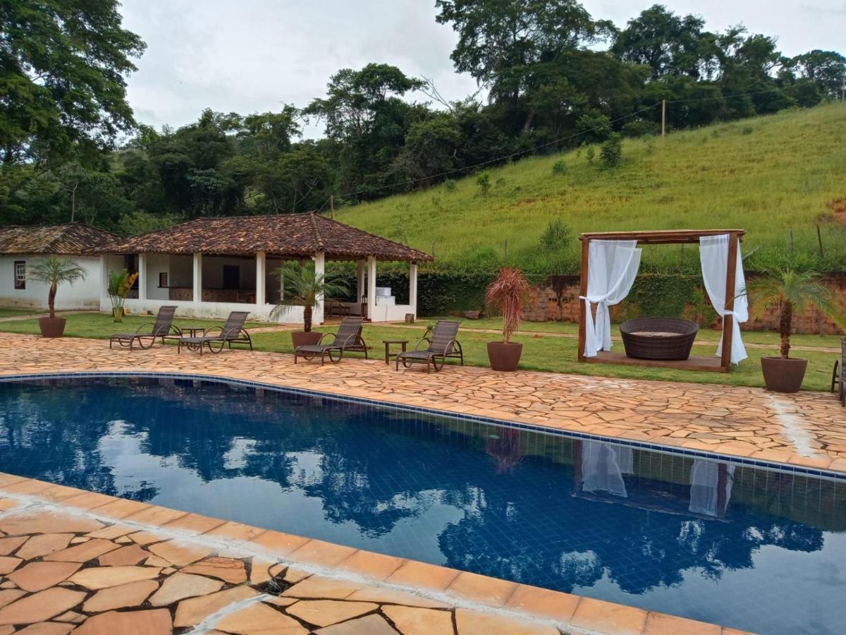 Hotel Fazenda Paciencia Santana dos Montes Exteriör bild