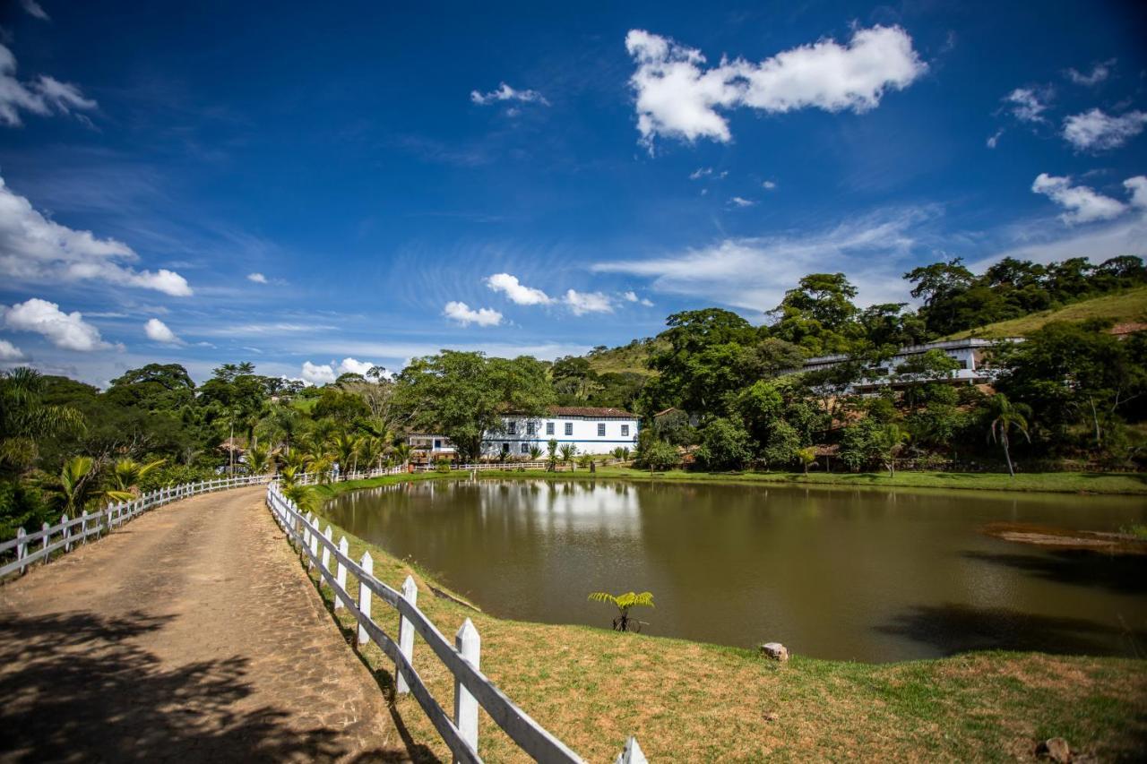 Hotel Fazenda Paciencia Santana dos Montes Exteriör bild